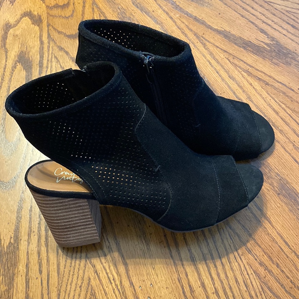 Crown Vintage Black Suede Open Toed Booties
